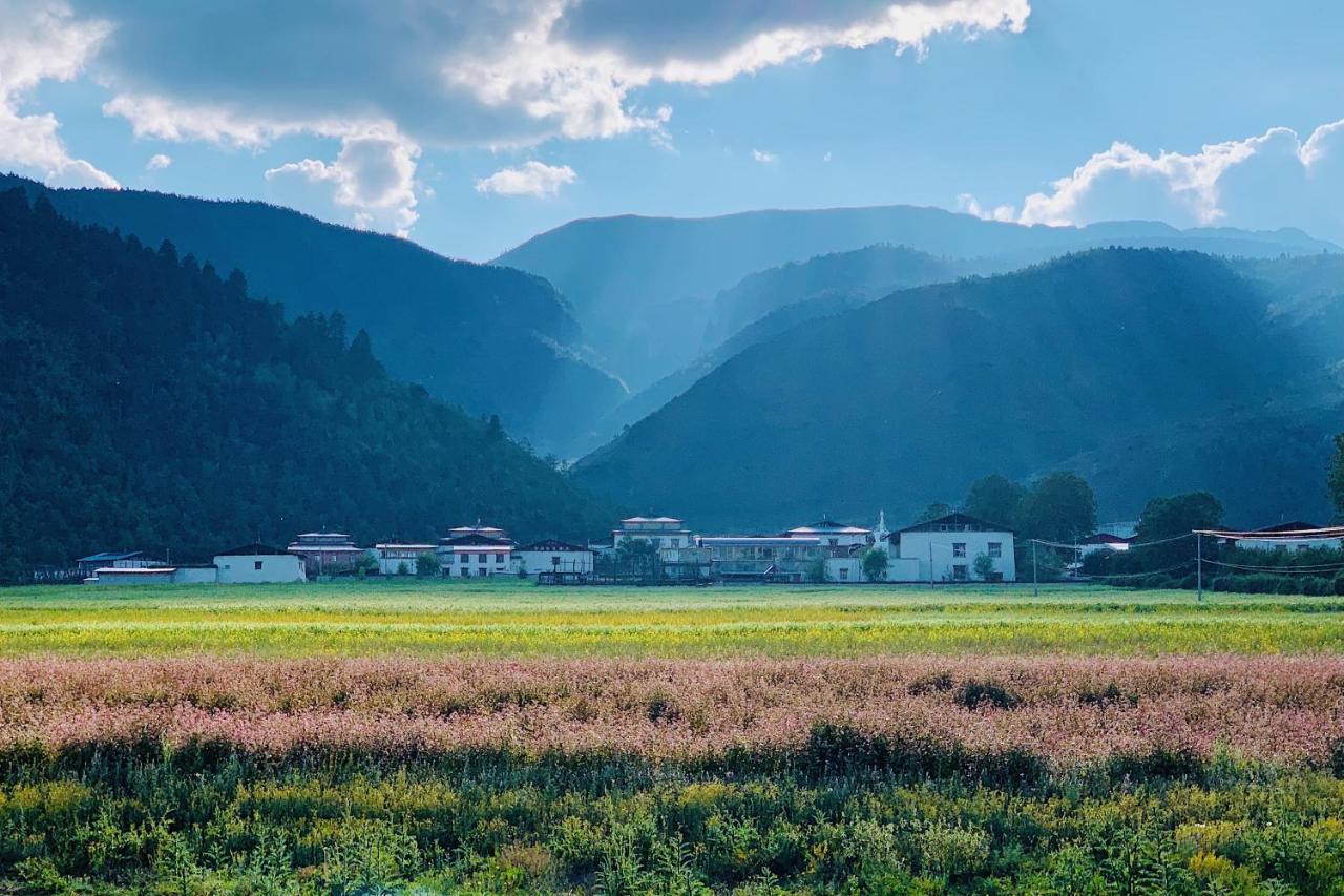 Shangri-La Dala Pasture Hotel Deqen Buitenkant foto